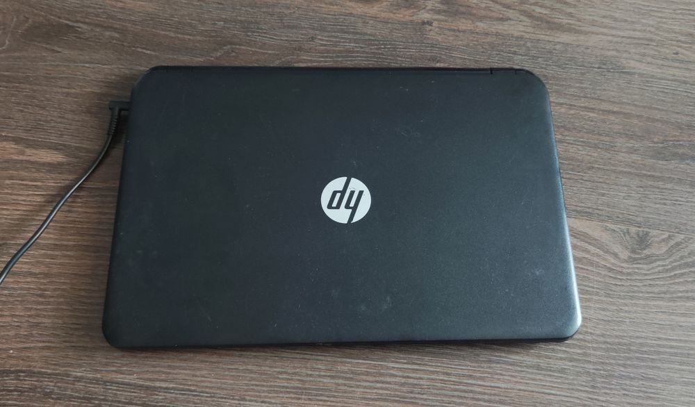 Ноутбук HP 250 G3 4Gb  SSD 128Gb