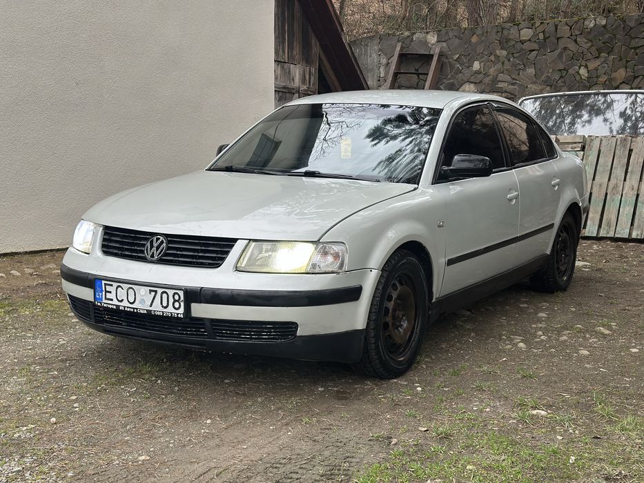 Volkswagen Passat B5
Механіка 
1.9 tdi
В доброму стані 
Заводиться їде 
4 стекло підйомники 
По кузову є незначні нюанси 
Знаходиться-с.Широке 
+380777706007
Ціна-1500$+торг