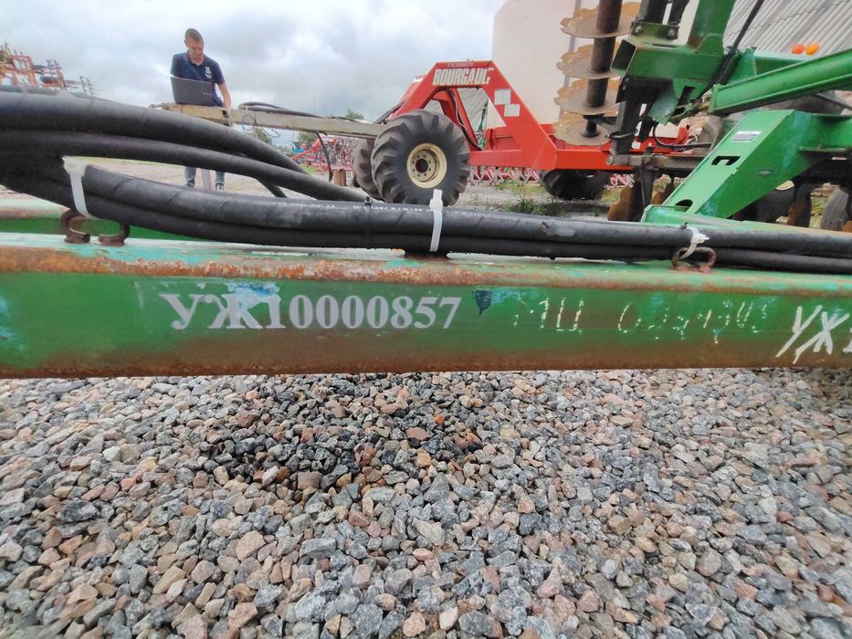 Борона дискова JohnDeere-637 (2011 року)