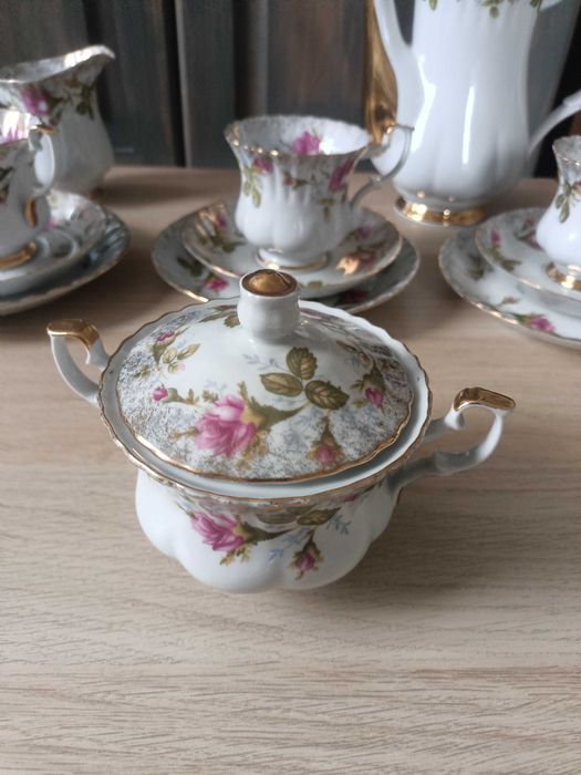 Serwis kawowy Iwona "Złota Róża"