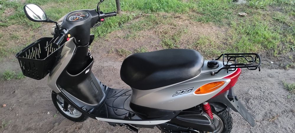 Скутер ямаха Джог 4 -х тактний інжекторний з рідинним охолодженням