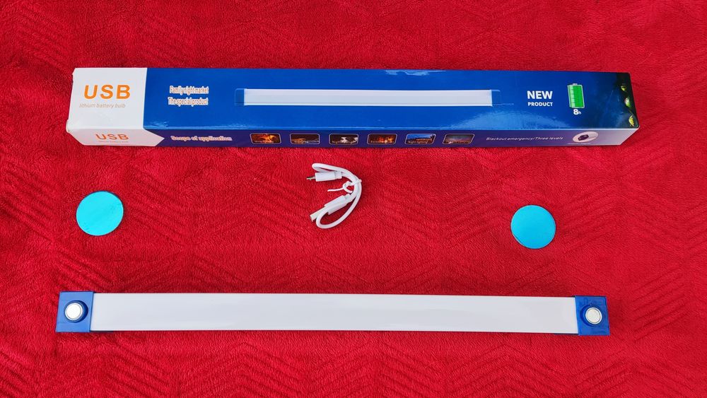 Lâmpada Led com bateria recarregável