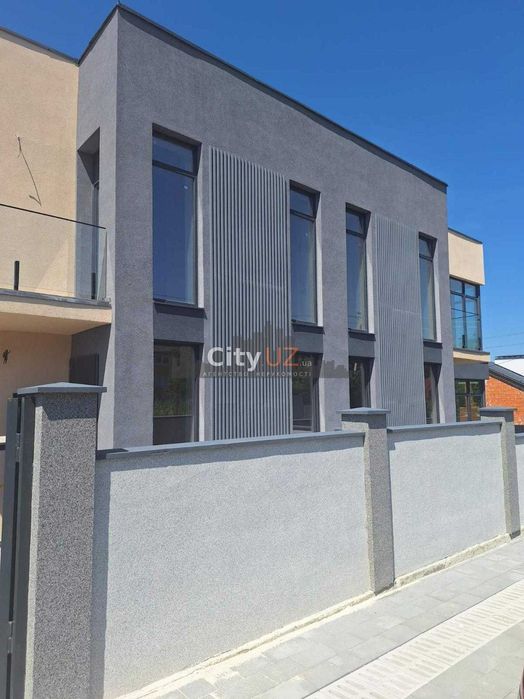 Продається дуплекс на Червениці