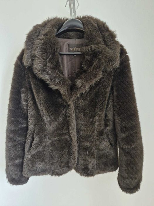 Eleganckie damskie krótkie futerko, brązowe, Ya Shimei