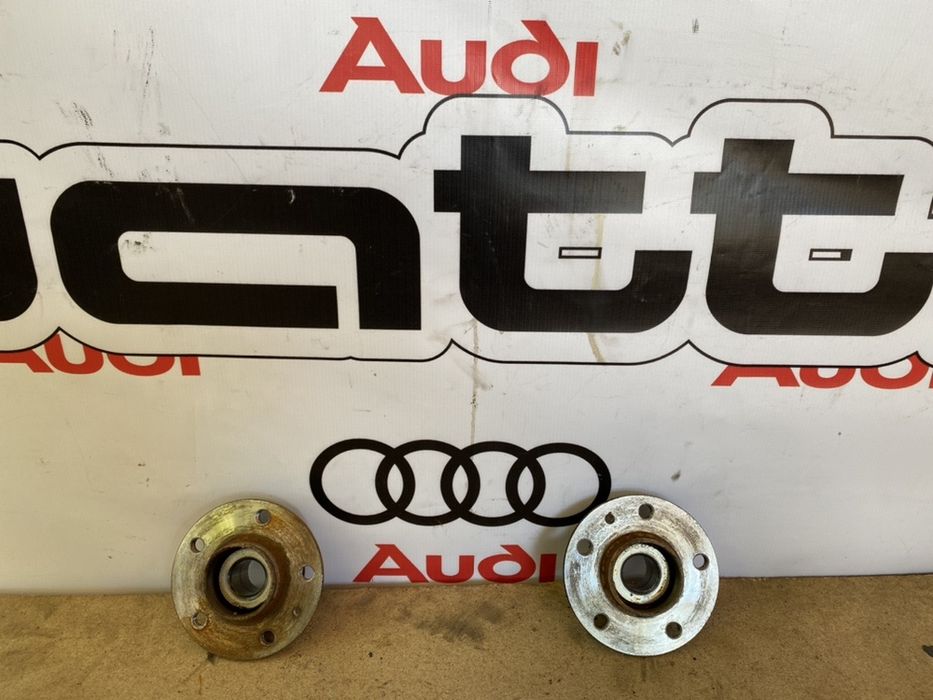 Ступица ступиця з підшипником передньоприводна задня Audi A4 B8 \  A5