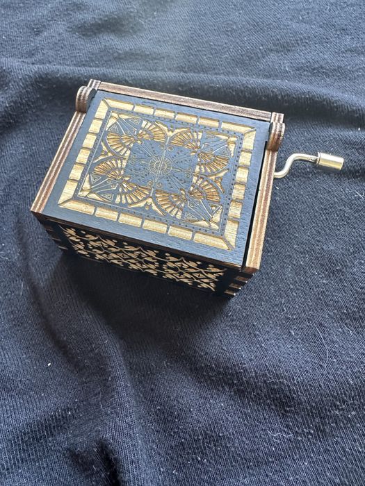 Music Box64862384994307126