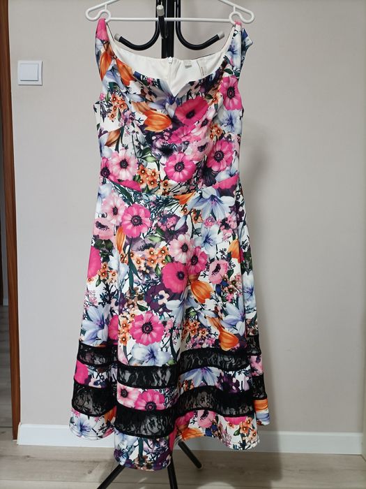 Śliczna sukienka Bonprix bodyflirt 40/42