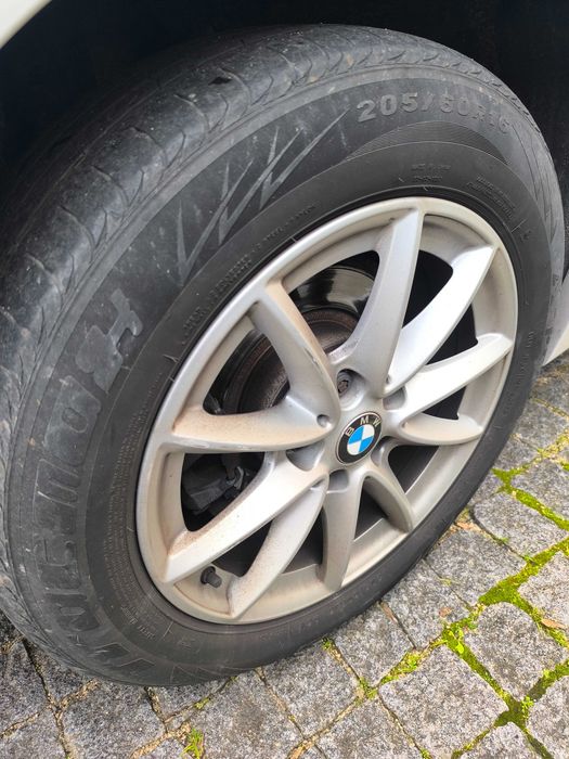 Jantes 16" BMW com pneus - Aceito trocas