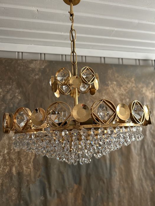 Duży żyrandol kryształowy Vintage Hollywood Regency Ø41 cm – lata 70/80, złoty, kryształ