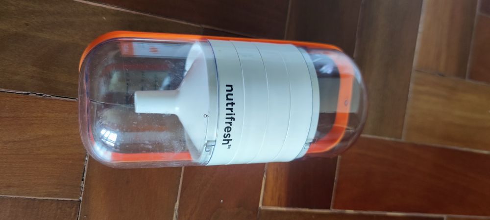 Espremedor de citrinos Nutrifresh 6 em 1