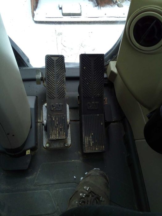 Колісний екскаватор Caterpillar M313 Свіжий 3854 мг повноповоротний