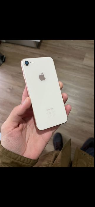 iPhone 8 bom estado