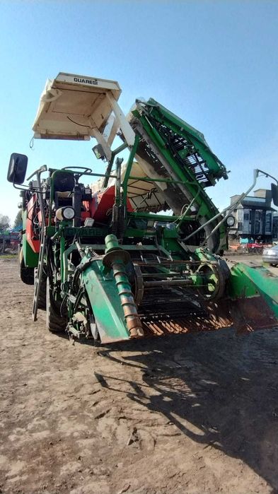 Guaresi ds 40, kombajn do pomidorów