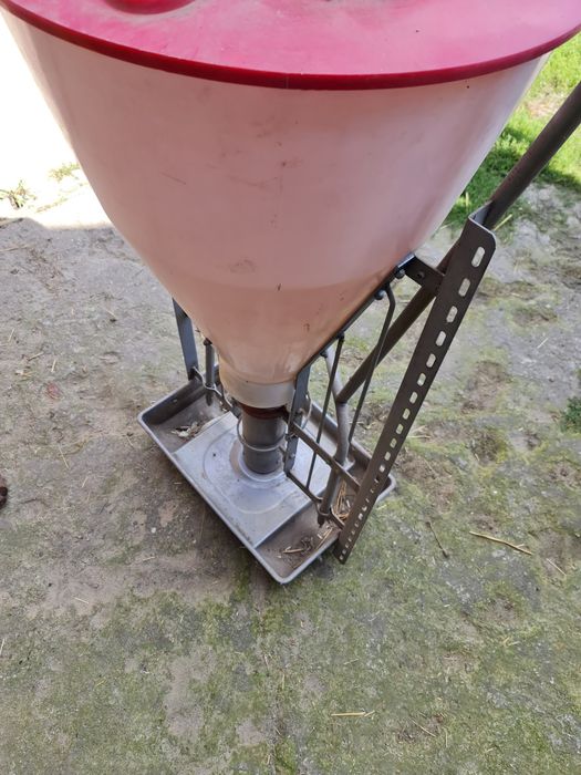 Automat paszowy dla tuczników