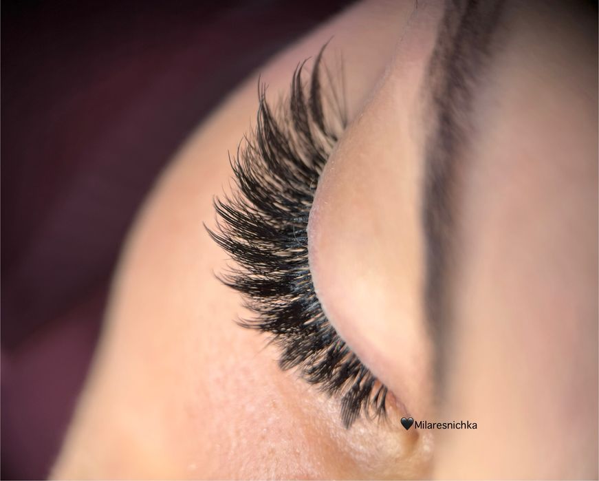 Наращивание ресниц