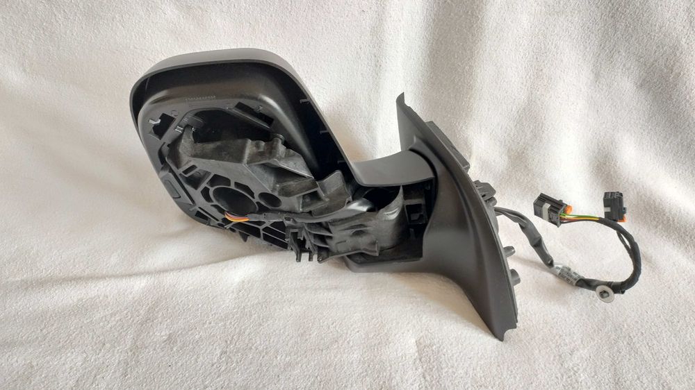 Lusterko Zewnętrzne Prawe Toyota ProAce City Cit. Berlingo 7 Pin 5+2