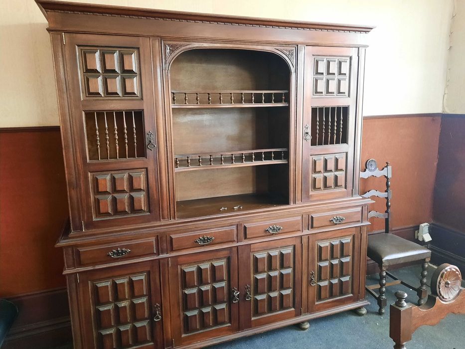 Sala de jantar completa