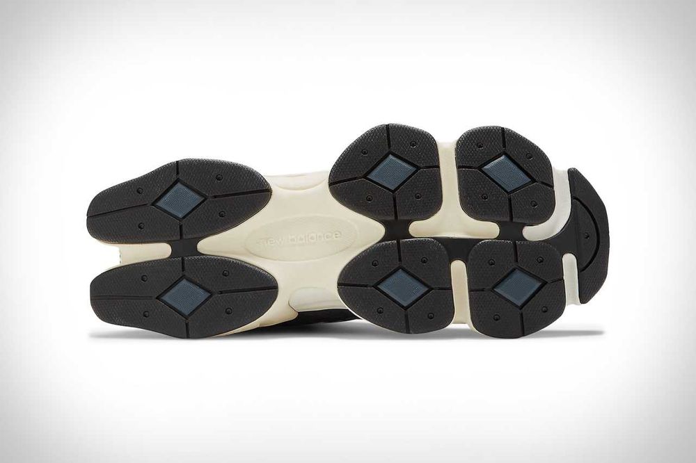 Чоловічі кросівки New Balance 9060 Outerspace!