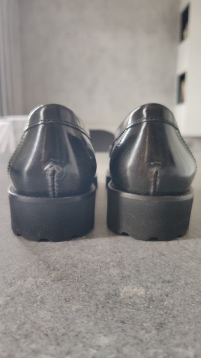 Лоуфери шкіряні Calpierre