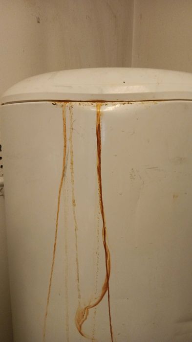 Faço tudo manutenção reparações pintura