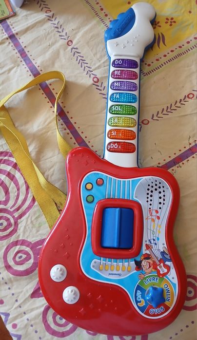 Electronic Organ
