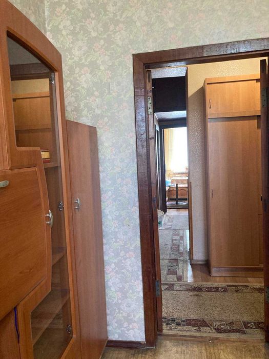 Продаж повнометражної 3-кімнатної квартири в центрі