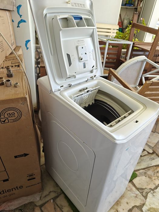 Máquina de lavar roupa Candy 7kg.