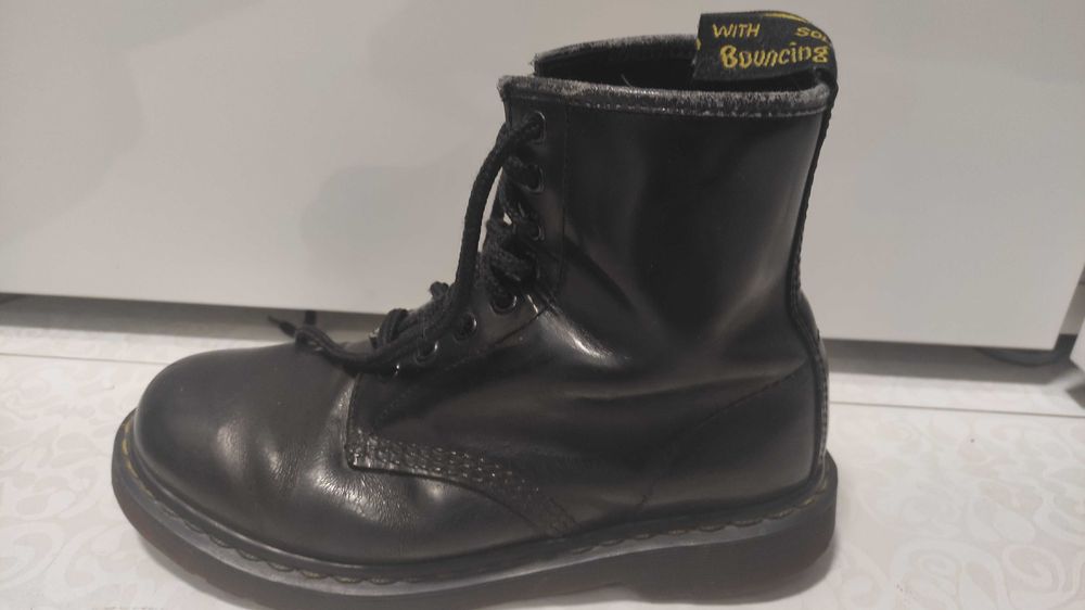 Dr. Martens oryginalne buty damskie