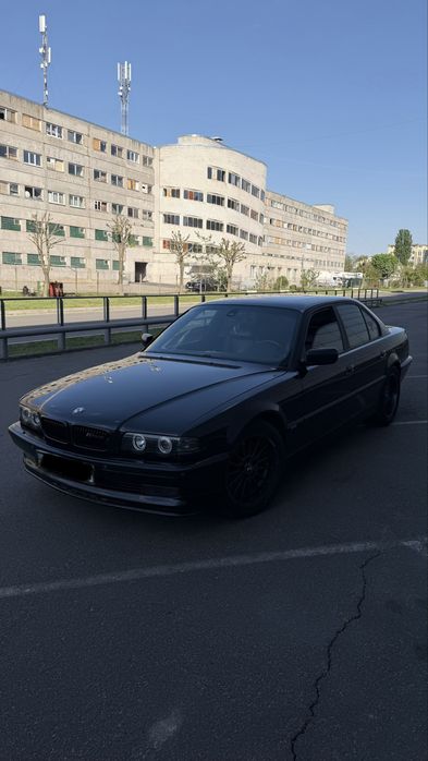 Продажа BMW 740 E38