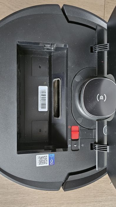 Ecovacs Deebot OZMO T8