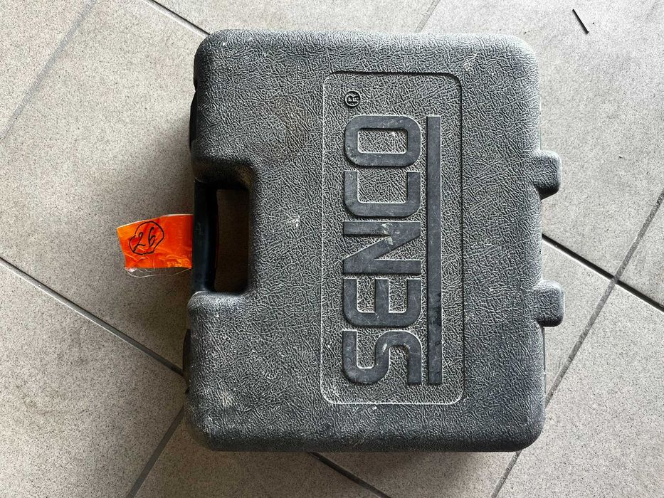 26.Pistolet pneumatyczny SENCO FINISH PRO 18