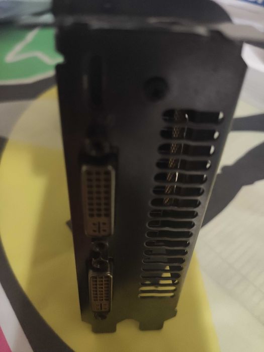 Продам видеокарту под восстановление Zotac GTX 560 Ti 1GB GDDR5 256bit