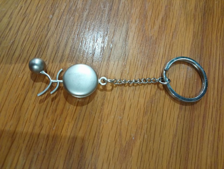 Breloczek  metalowy, stylowy,miejsce na zdjęcie