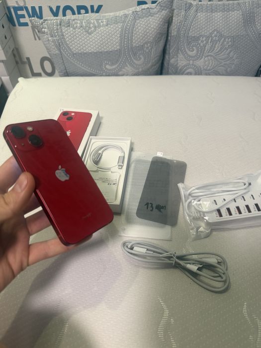 Iphone 13 mini czerwony - 95% baterii