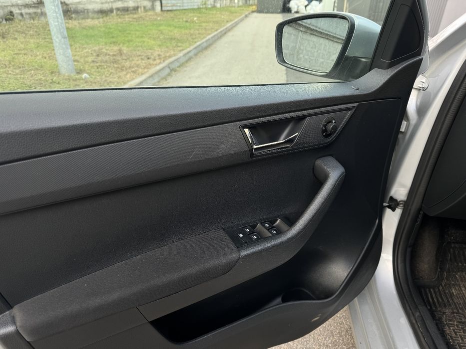 Skoda Fabia NEW Official