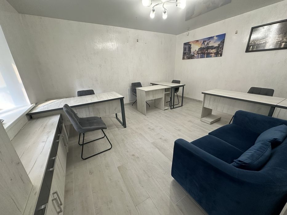 Продається приміщення в центрі міста