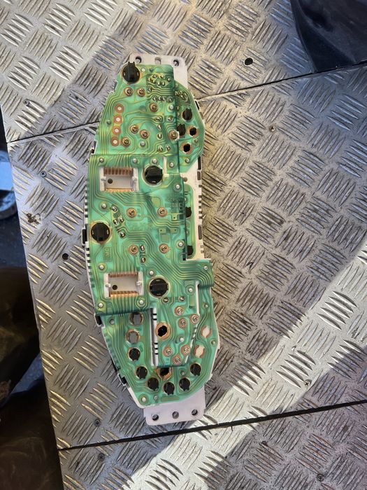 Приборная панель Хюндай купе hyundai coupe 96год