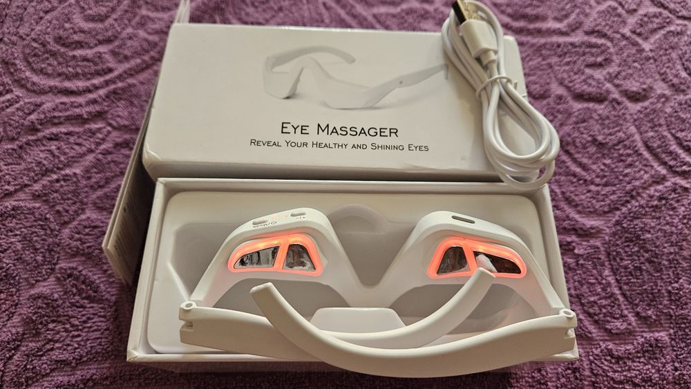 Масажер для очей Eye Massager 3D