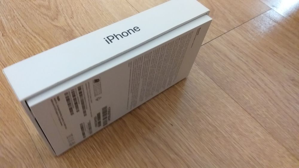 Iphone 5 e  15 black 256 gb caixas