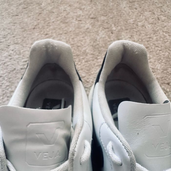 Кеды / кроссовки Veja V-10 Leather