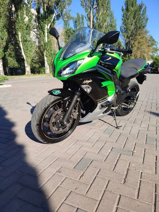 Кавасакі нінзя400 ,