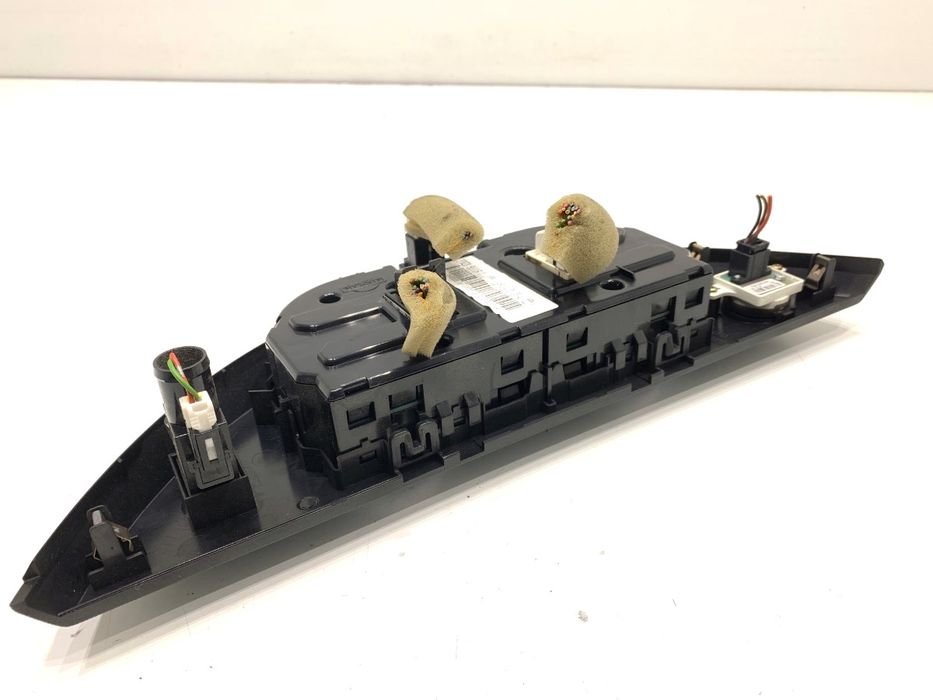PANEL STEROWANIA NAWIEWU NISSAN NOTE E11 275009U11A Hatchback 05-13