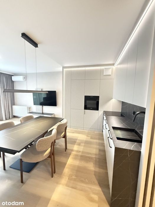 8 Min Do Plaży | 71 M² | Bez Prowizji | Klimatyzacja | Parking