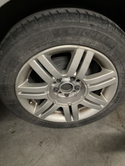 4 Jantes VW C/pneus michelin    185/60R15	6Jx15 ET38	    5x100