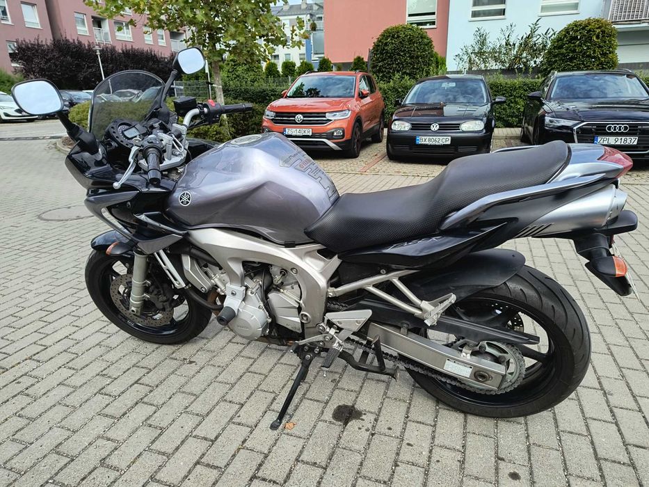 Yamaha FZ6 Fazer 600