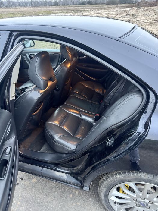 Volvo S60 • 2.4 D5 185 KM