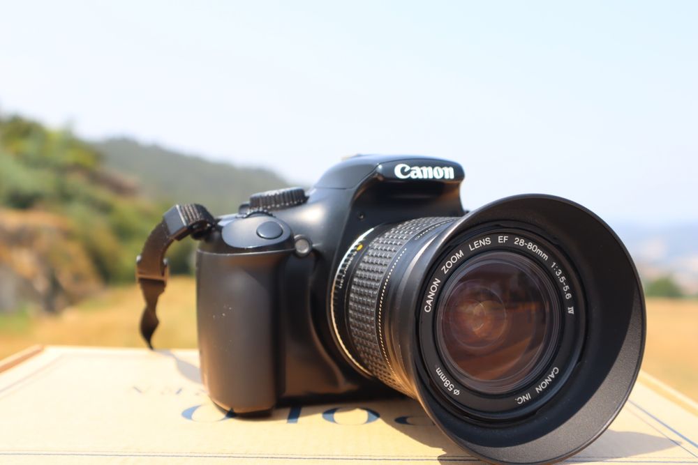Canon EOS 1100D + EF 28-80mm