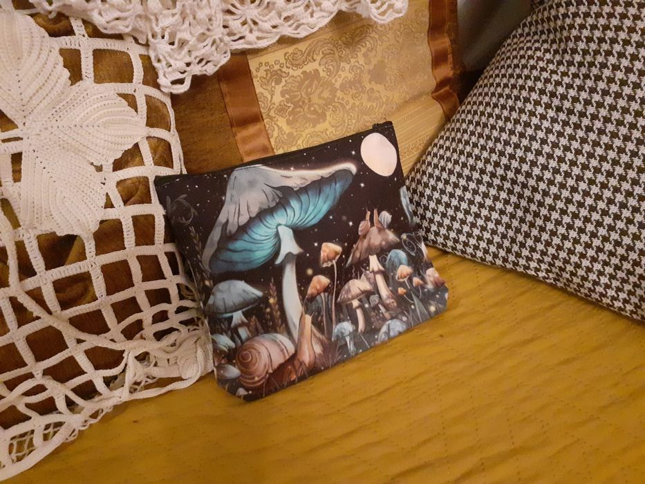 NOWA Słodka kosmetyczka 22x12cm psychodeliczna