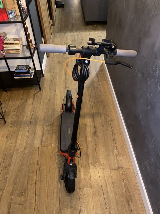 Hulajnoga elektryczna Ninebot D28D