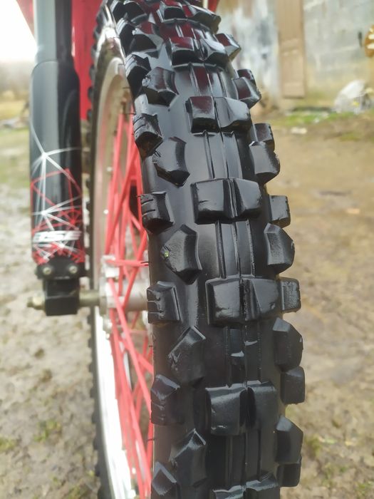 Продам BSE S2 Z1Y 250 ENDURO 2024рік на документах